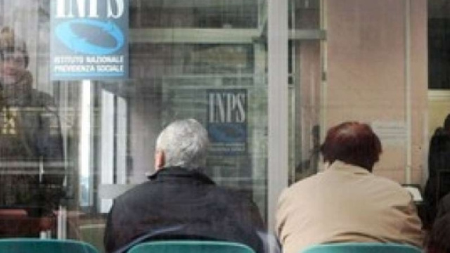Inps, nuova circolare che conferma la trattenuta ai pensionati per via della mancata inflazione