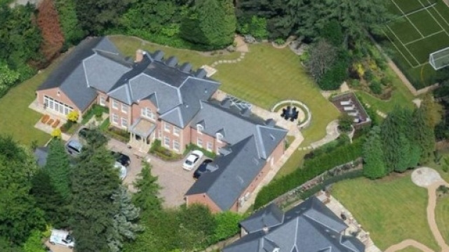 La reggia di Wayne Rooney alle porte di Manchester - Diez