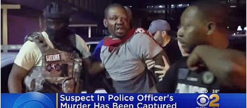 Cop Killer Marketh Loyd arrested / Photo screencap from CBS New York via Youtube