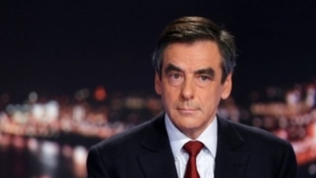 Fran&ccedil;ois FILLON dans la tourmente des poubelles politiques.