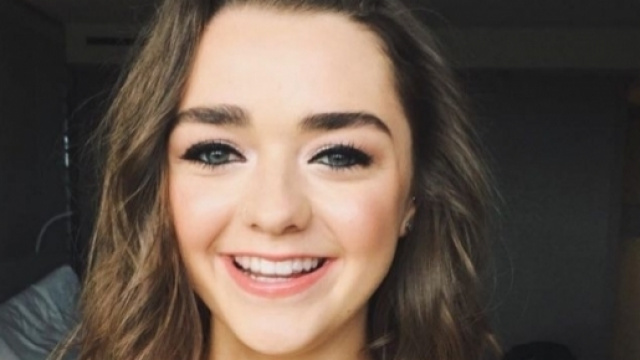 Game of Thrones : Maisie Willimas tease la saison 7 (et son final)