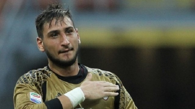 Milan, Raiola ordina a Donnarumma di non firmare il rinnovo di contratto