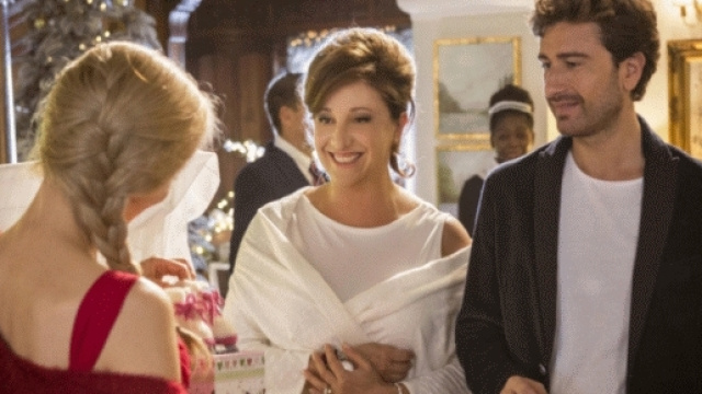 Alessandro Siani in 'Mister Felicit&agrave;'