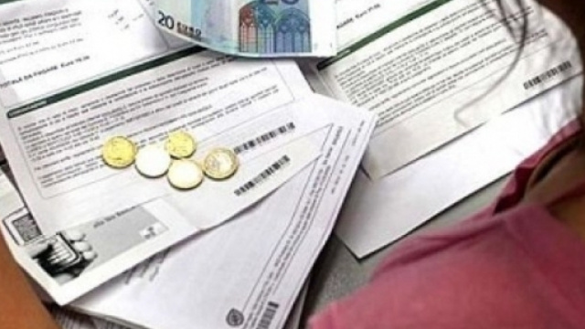 Codacons e Federconsumatori prevedono aumenti su tutto nel 2017