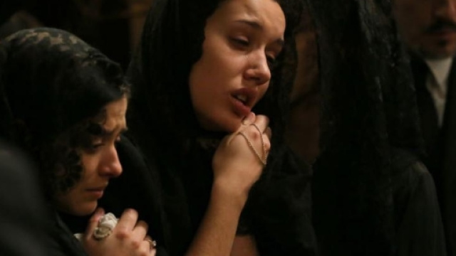 Il Segreto: il dolore di Aurora per la morte di Conrado