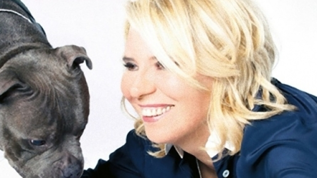 Maria De Filippi sorprende i propri fan.