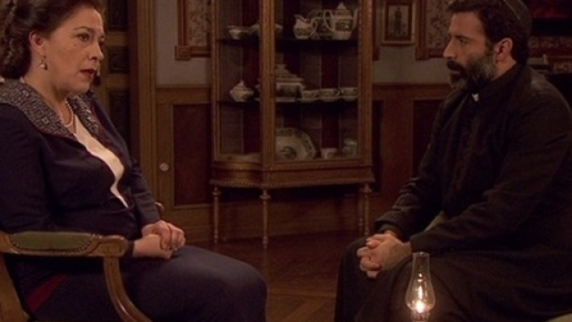 Il Segreto, anticipazioni gennaio 2017: Francisca insieme a don Berengario