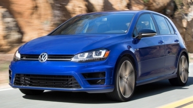 2016 Volkswagen Golf R First Drive | Digital Trends - digitaltrends.com