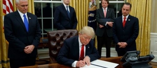 How Trump's executive order impacts future of Obamacare - mercurynews.com