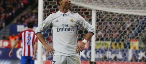 Real Madrid, de picada al suelo