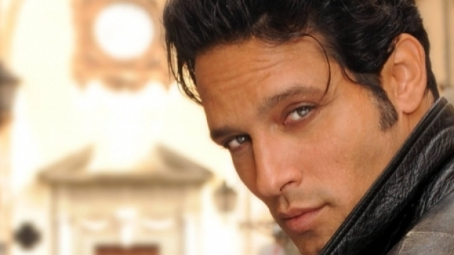 Gabriel Garko: fan in delirio per lui