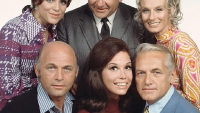 Il cast al completo di Mary Tyler Moore