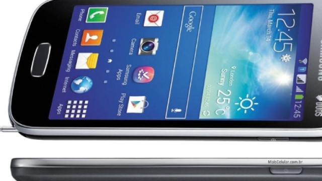 Samsung Galaxy S2 Duos TV GT-S7273T Foto - Pi&ugrave; Cellulare - piucellulare.it