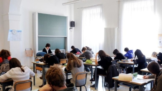 Scuola, Rossi: "Nei prossimi tre anni 1500 assunzioni di docenti" - trentotoday.it
