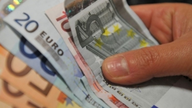 Ultime news scuola, luned&igrave; 23 gennaio 2017: aumento stipendi 'Ma quale Stato poverello!'