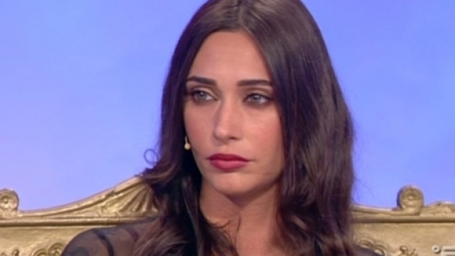 Uomini e donne: dopo la segnalazione di Mario, Sonia Lorenzini &egrave; ancora una tronista?