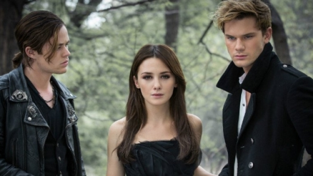 Fallen Movie. Pei i fan della famosa saga, finalmente al cinema.