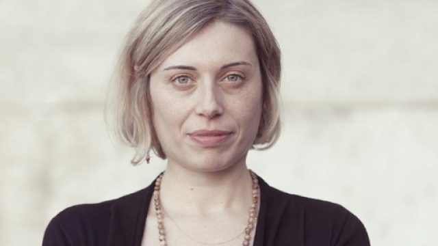 Costantino durante un incontro con gli iscritti di Sinistra Italiana all'infernetto difende l'operato di Vulpiani