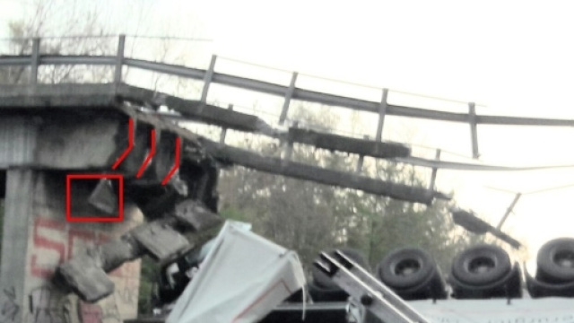 Crolla ponte in Calabria (foto di repertorio)