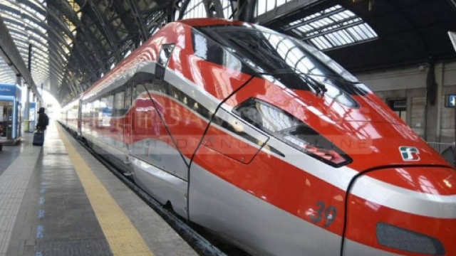 Frecciarossa: abbonamenti ridotti, le ultime novit&agrave; per richiedere il rimborso