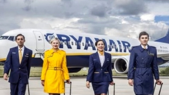 Ryanair assume duemila persone entro il 2017.