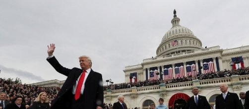 Trump's inauguration turnout is lower than Obama's 2009 | Daily ... - dailymail.co.uk