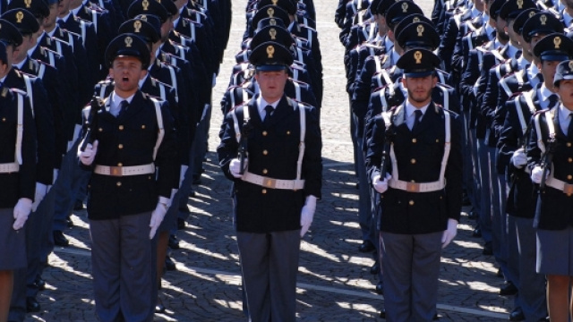 Concorsi Polizia - Come entrare nella Polizia di Stato - concorsipolizia.it
