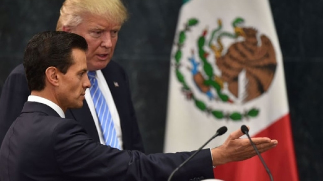 Donald Trump: &laquo;le Mexique paiera le mur, &agrave; 100 %&raquo; - canoe.ca