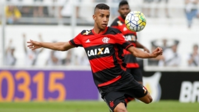 Manchester City se penche sur un espoir br&eacute;silien - Transfert Foot ... - les-transferts.com