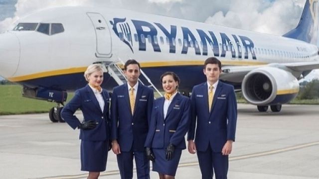 Ryanair, assunzioni personale di terra e assistentii di volo
