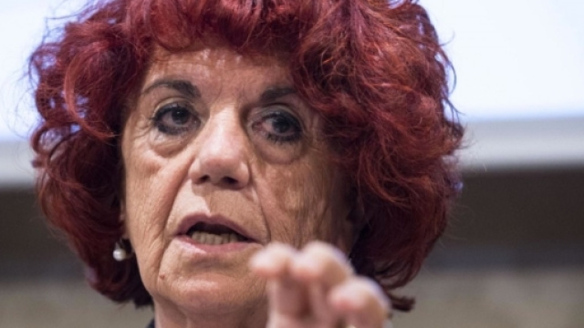 Scuola, ecco ci&ograve; che prevede il decreto attuativo su concorsi e stabilizzazione precari Gae.