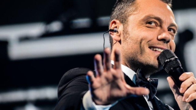 &radic; Tutto su "Tiziano Ferro" - news, trends e altro - Rockol.it - rockol.it