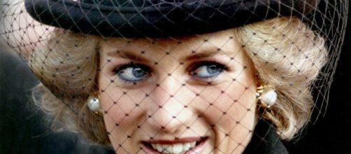 Two decades after her 1997 death, Princess Diana's sons will commission a statue in her memory. / Photo from 'E Times Now'- etimesnow.com