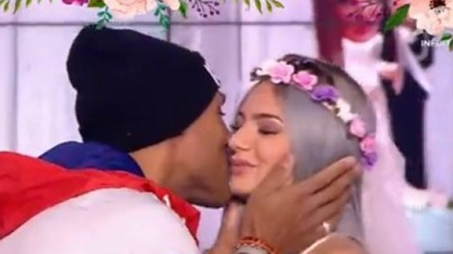 Eve et Florian se sont mari&eacute;s sur le plateau du Mad Mag le 25 janvier