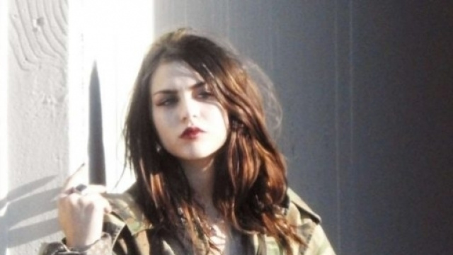 Frances Bean Cobain lors d'un shooting photo pour Marc Jacobs &agrave; Los Angeles (Marc Jacobs Shoot Campaignin in LA)