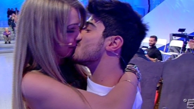 Riccardo Gismondi scelta Camilla Mangiapelo | Video Uomini e Donne - blogosfere.it