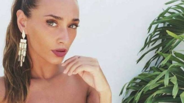 Sonia Lorenzini, le foto della tronista di Uomini e Donne