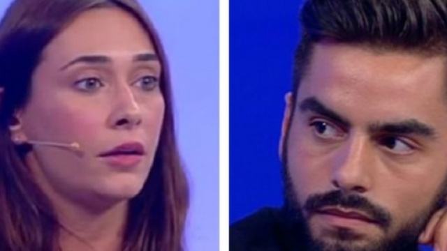 Uomini e Donne: lite in studio fra Sonia Lorenzini e Mario Serpa