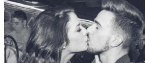 Ruth besando a un amigo &iquest;De quien se trata?