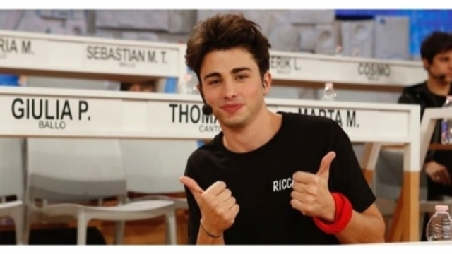 Amici 16: trattamento 'di favore' per Riccardo? Il web insorge.