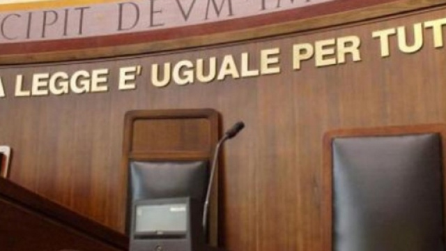 Clamorosa sentenza del Tribunale del Lavoro di Palermo che condanna il Miur ad assumere 150 amministrativi precari