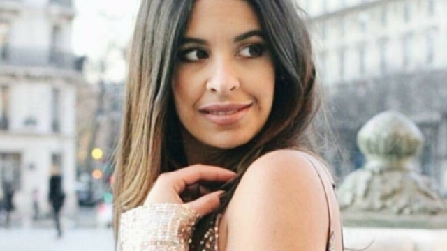 Alia Chergui : Quand sa carri&egrave;re de blogueuse d&eacute;colle... #FashionWeek