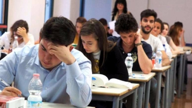 Date prima, seconda e terza prova Esami di Maturit&agrave;-Stato 2016 e ... - correttainformazione.it