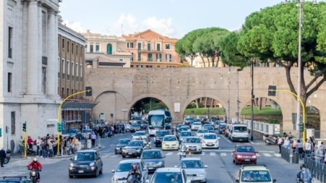 Info utili sul blocco auto a Roma di luned&igrave; 30 gennaio 2017