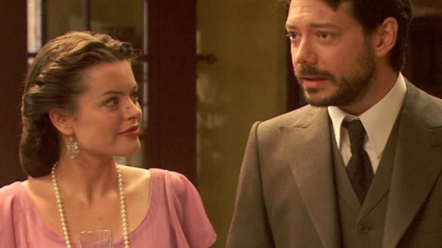 Replica Il Segreto serale 29 gennaio