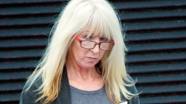 Alison vittima della vendetta di un'amica: depressa perch&eacute; considerata una prostituta