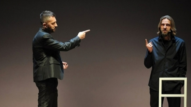 IL SOGNO DI UN'ITALIA 1984-2004 vent'anni senza andare mai a tempo ... - teatrocarcano.com