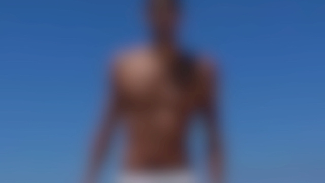 #LesAnges9 - D&eacute;couvrez le visage (et le corps parfait ) de l'ange anonyme !