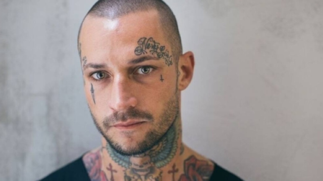 L'addio al Trono di Manuel (?). Foto BitchyF