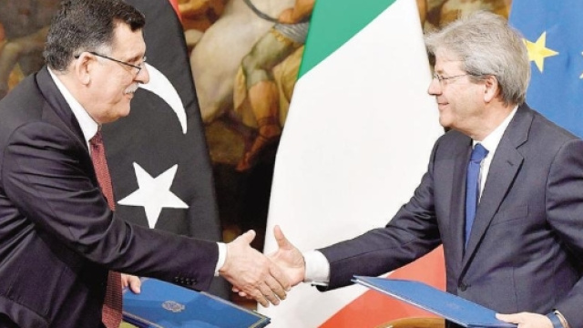 Governo Gentiloni, qualcosa si muove sul fronte della politica migratoria.